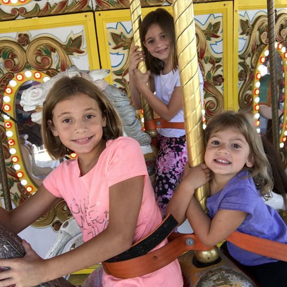 Meet your Posher, Guy - Picture 1 of 1